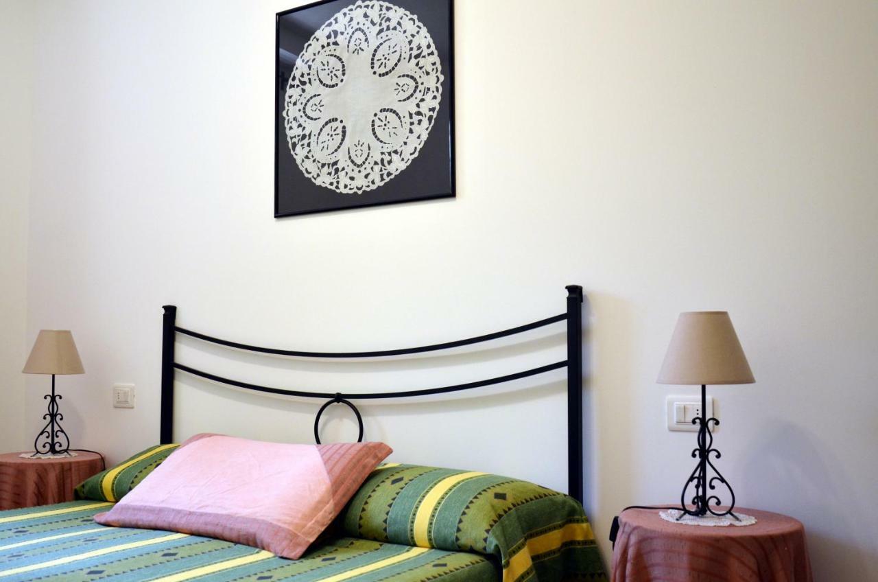 Lagoon Apartments ลาซีเซ ภายนอก รูปภาพ
